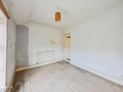 2 bed Terraced