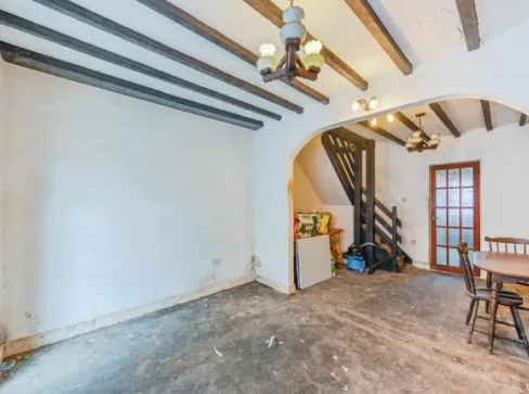 2 bed Terraced
