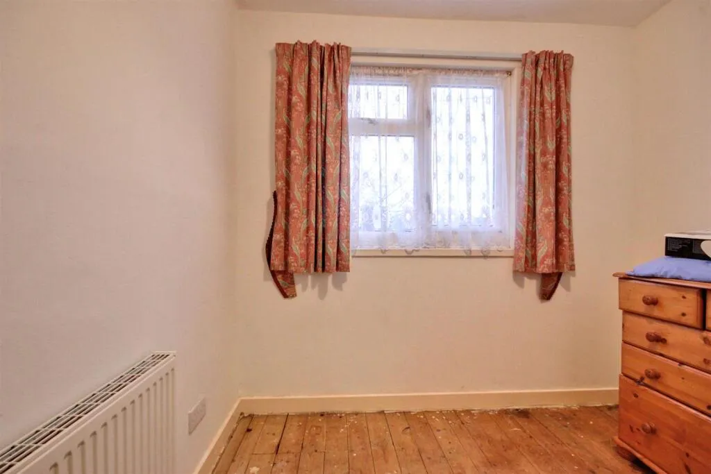 3 bed Semi-Detached