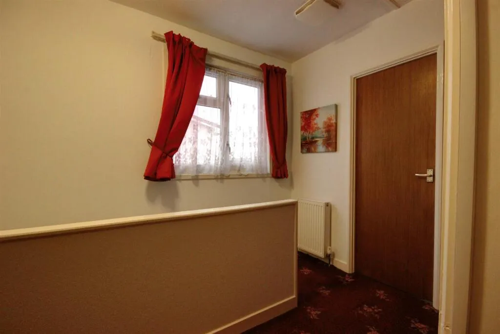 3 bed Semi-Detached