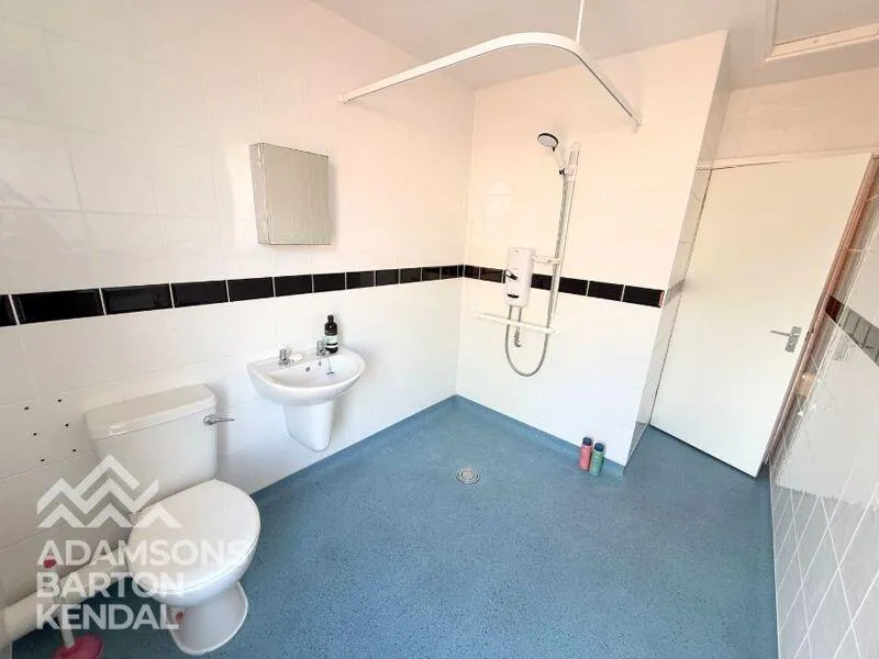 3 bed Terraced