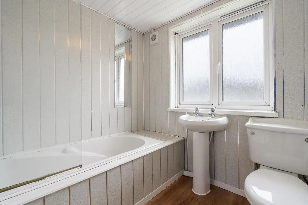 3 bed Semi-Detached