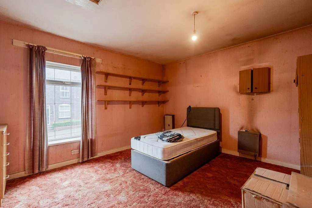 3 bed Semi-Detached