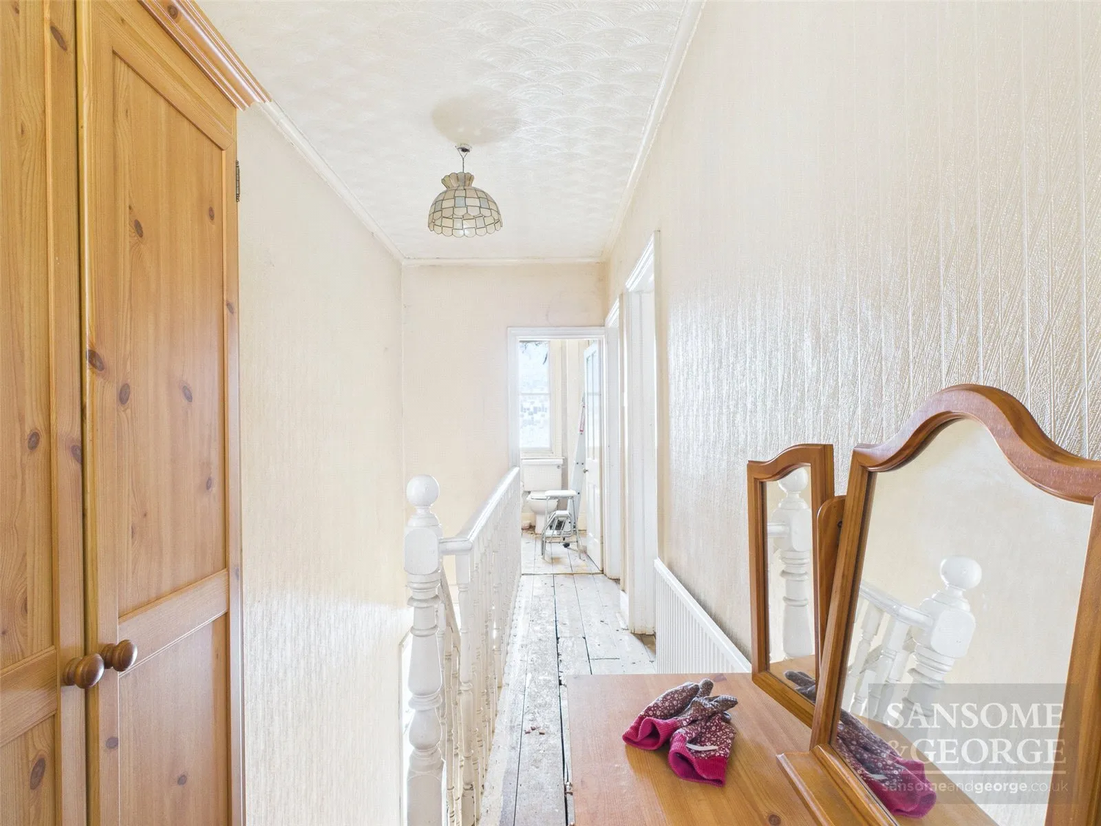4 bed Detached