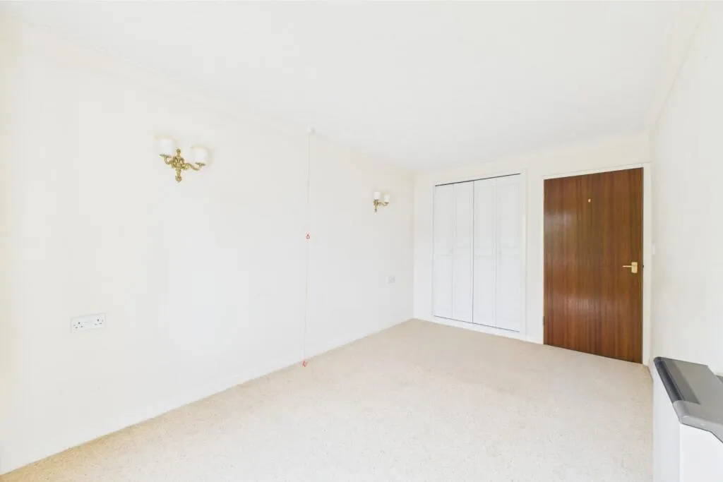 1 bed Retirement Property