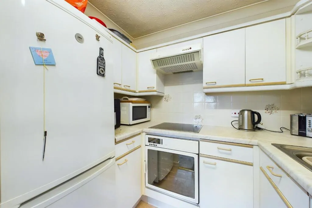 1 bed Retirement Property