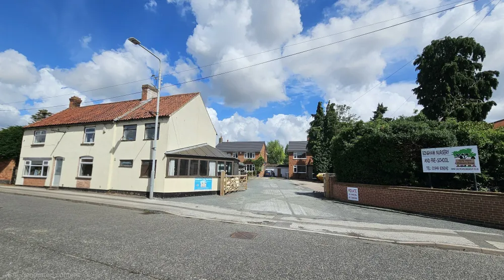 10 bed Detached