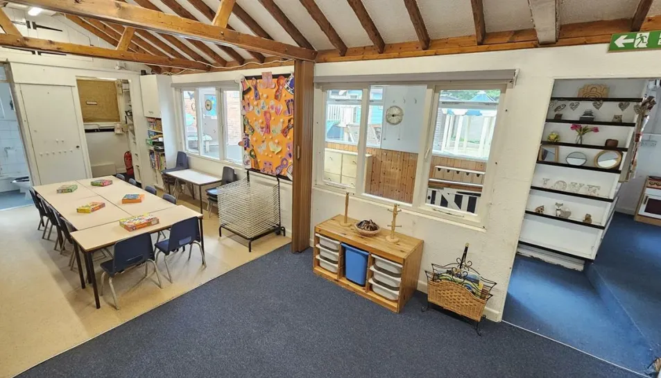 10 bed Detached
