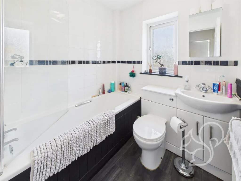 2 bed Terraced