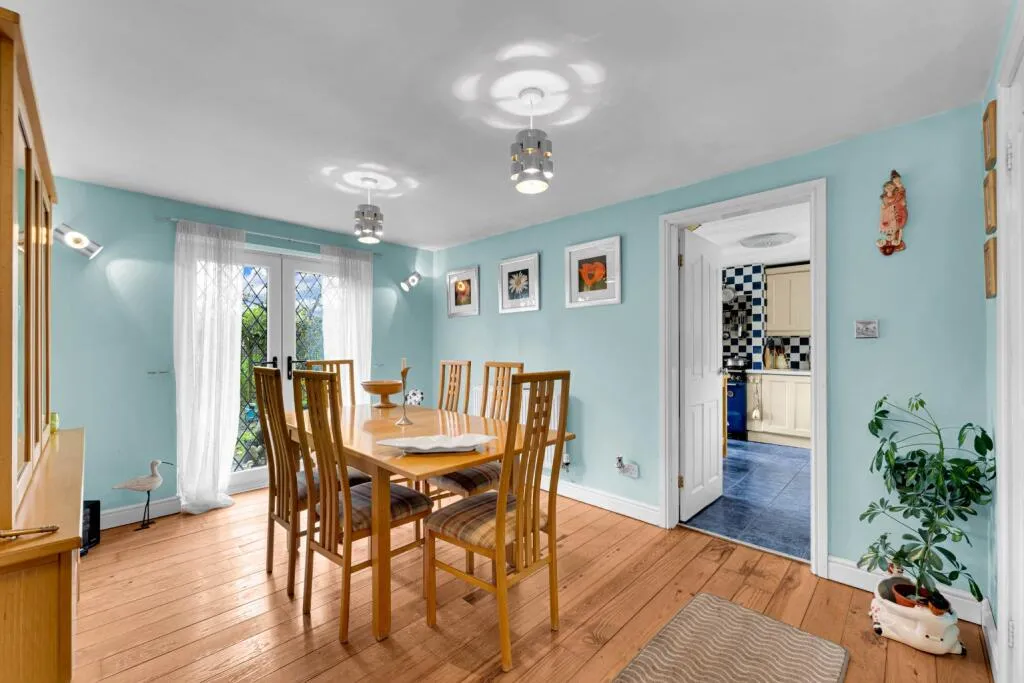 7 bed Farm House