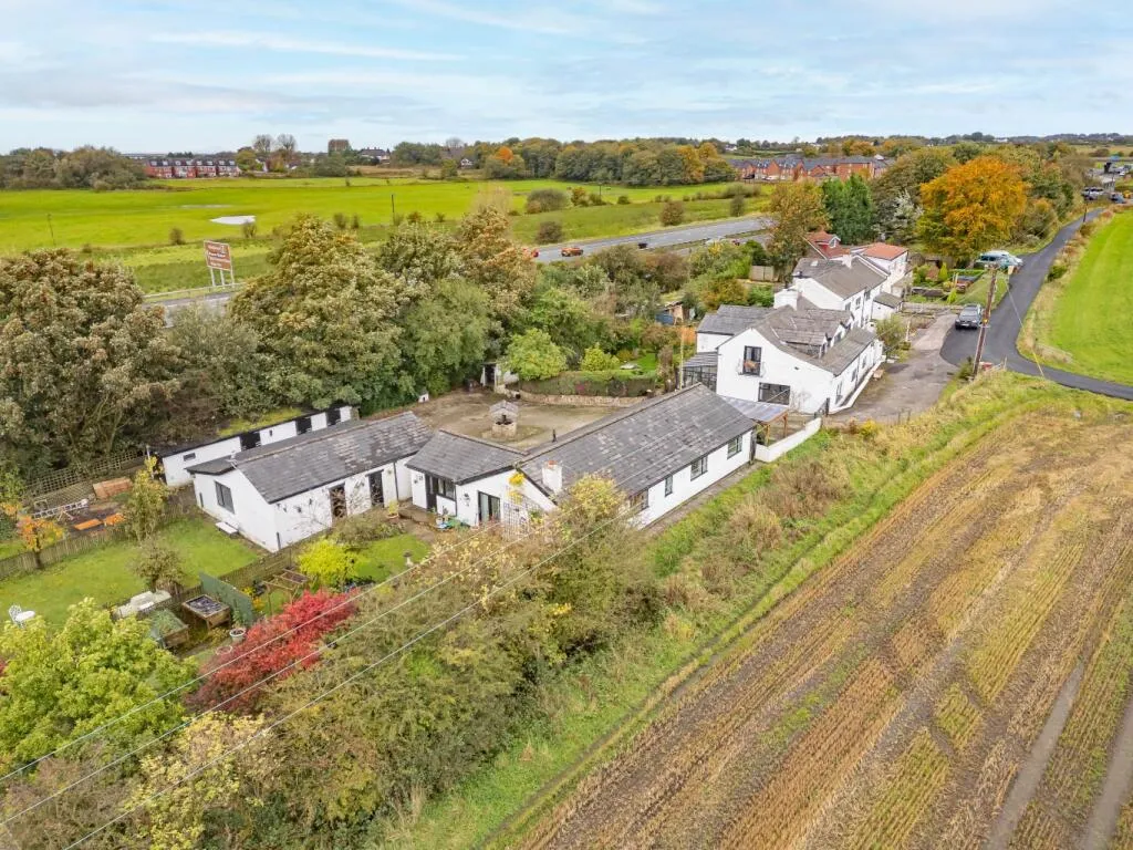 7 bed Farm House