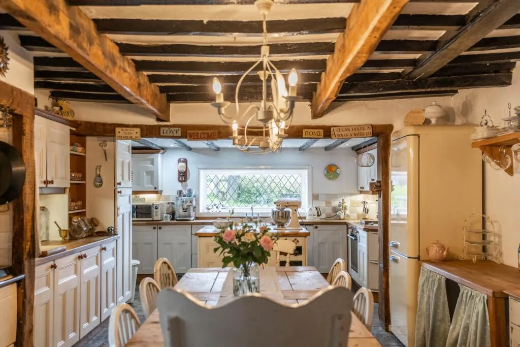 7 bed Farm House