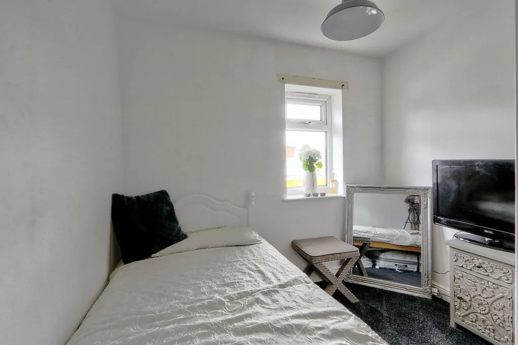 3 bed Terraced