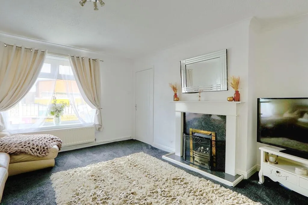 3 bed Terraced