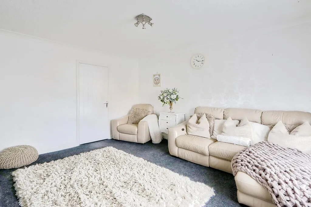 3 bed Terraced