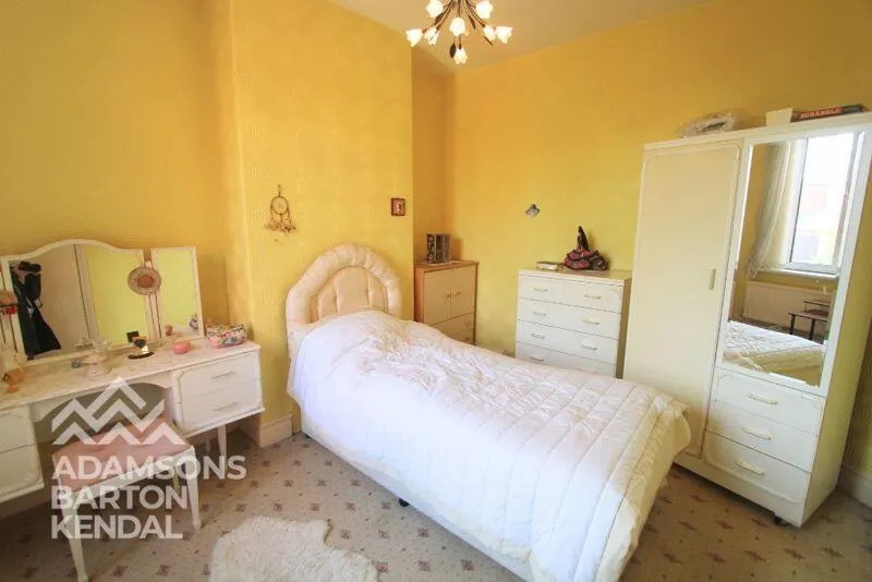 2 bed Terraced