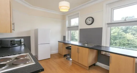 6 bed House Share