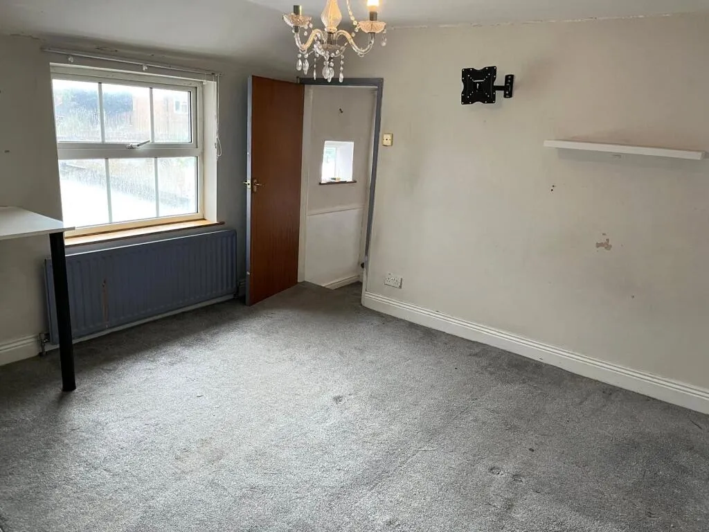 2 bed End of Terrace