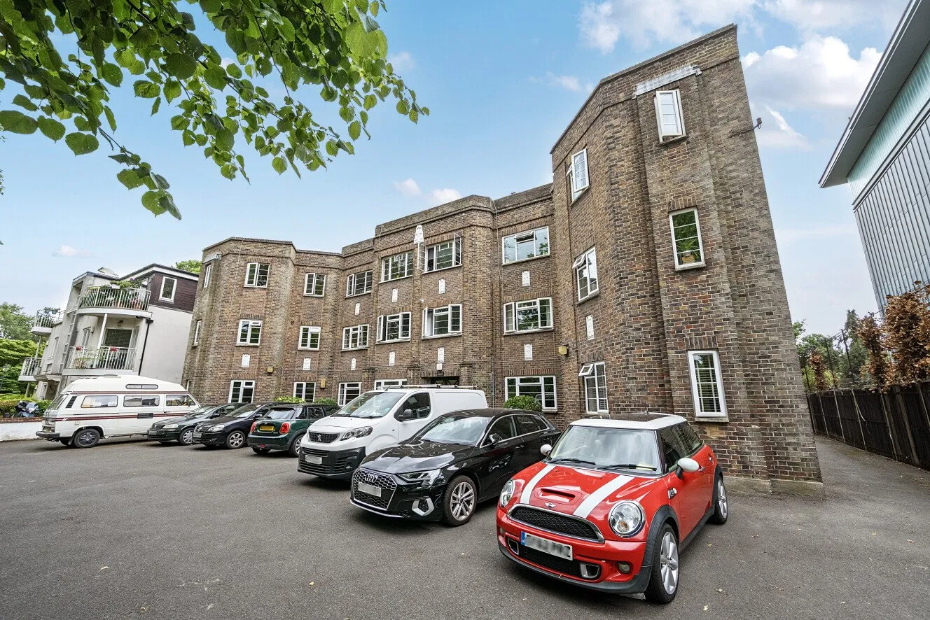 2 bed Block of Apartments