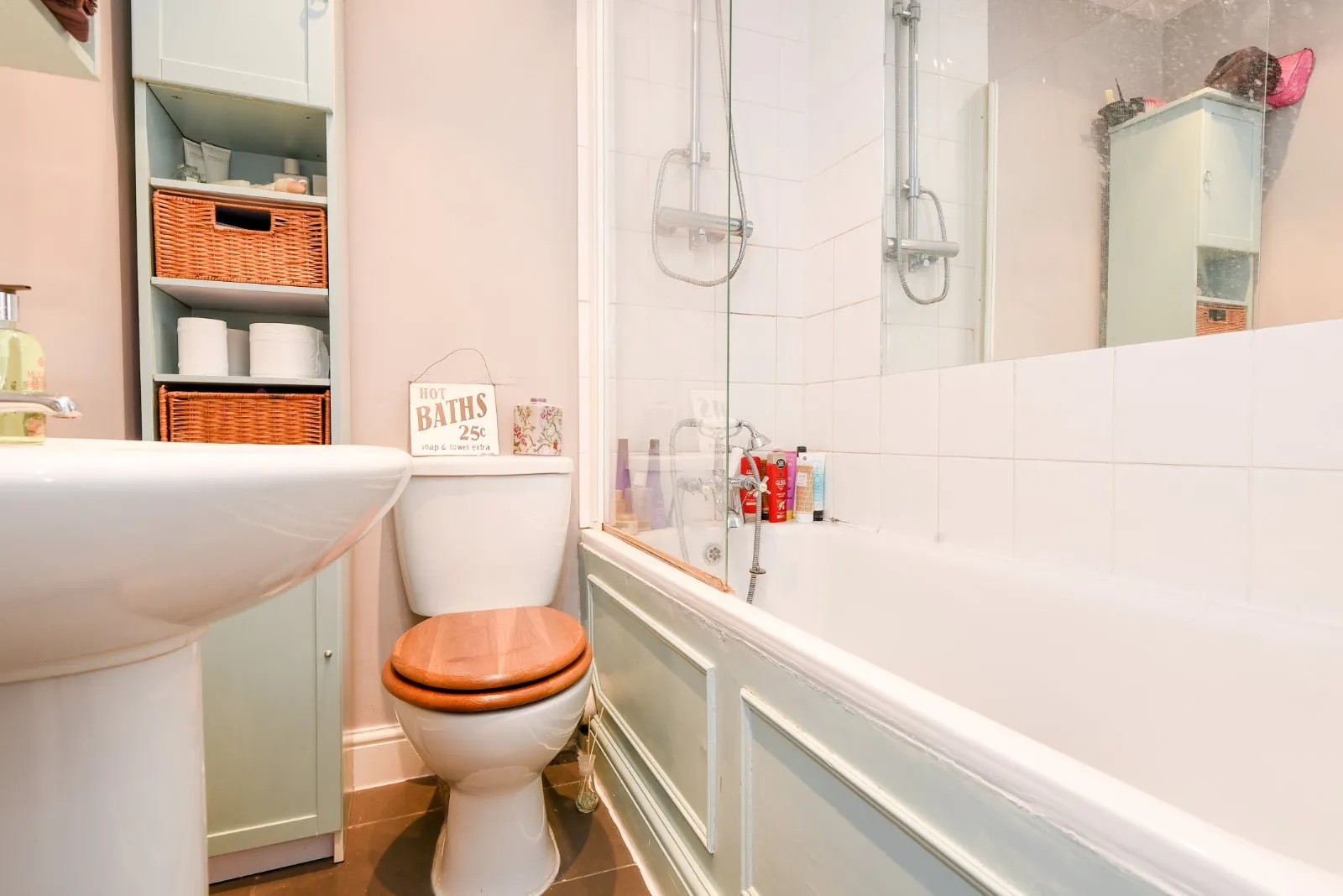 2 bed Apartment