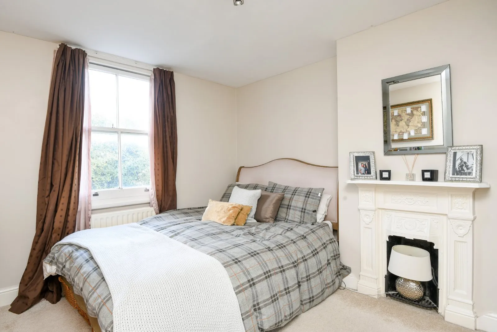 2 bed Apartment