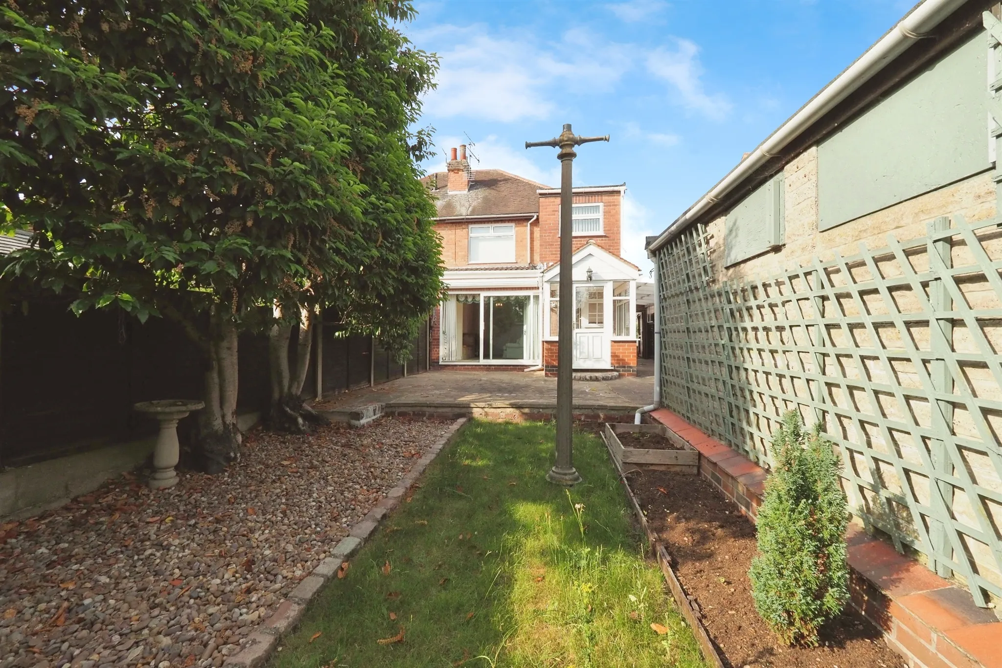 3 bed Semi-Detached