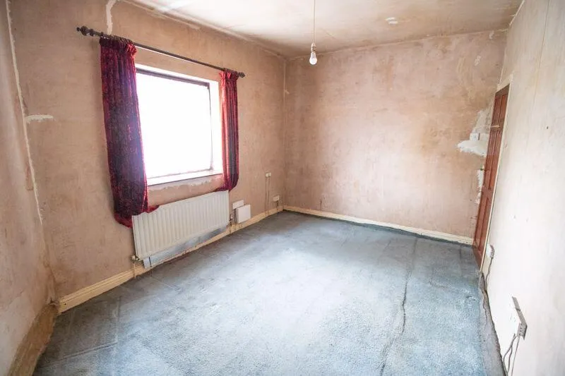 2 bed End of Terrace