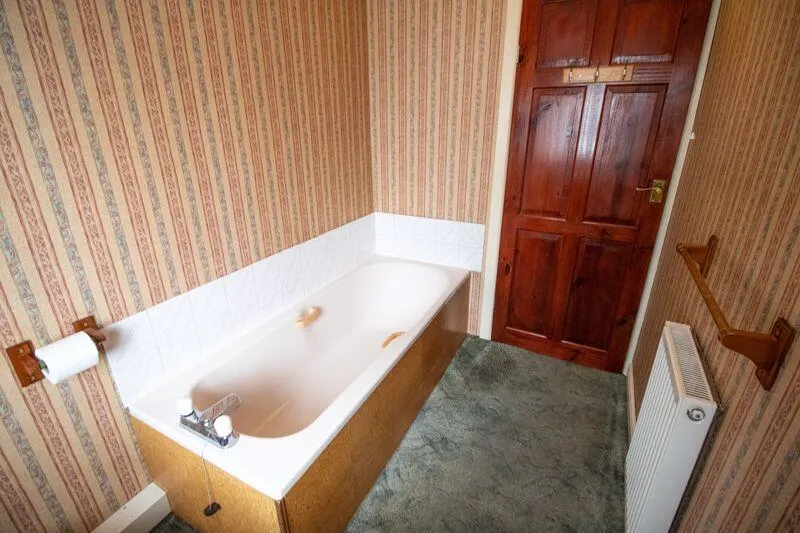 2 bed End of Terrace