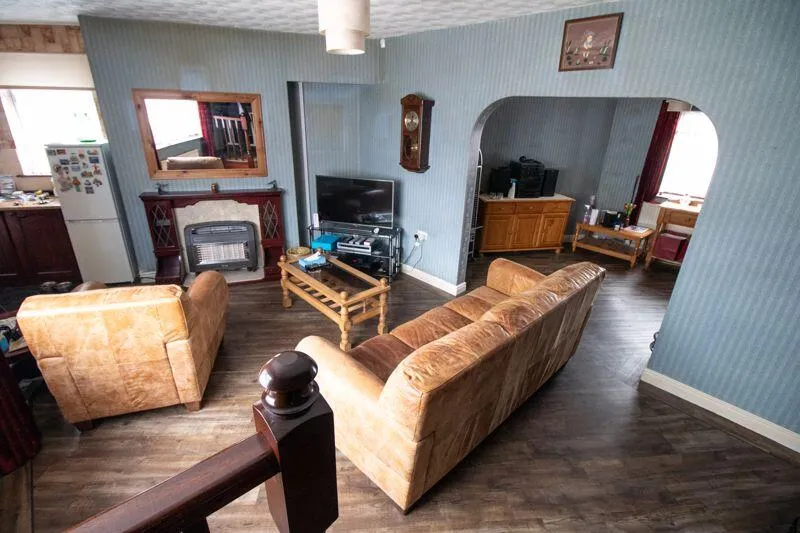 2 bed End of Terrace