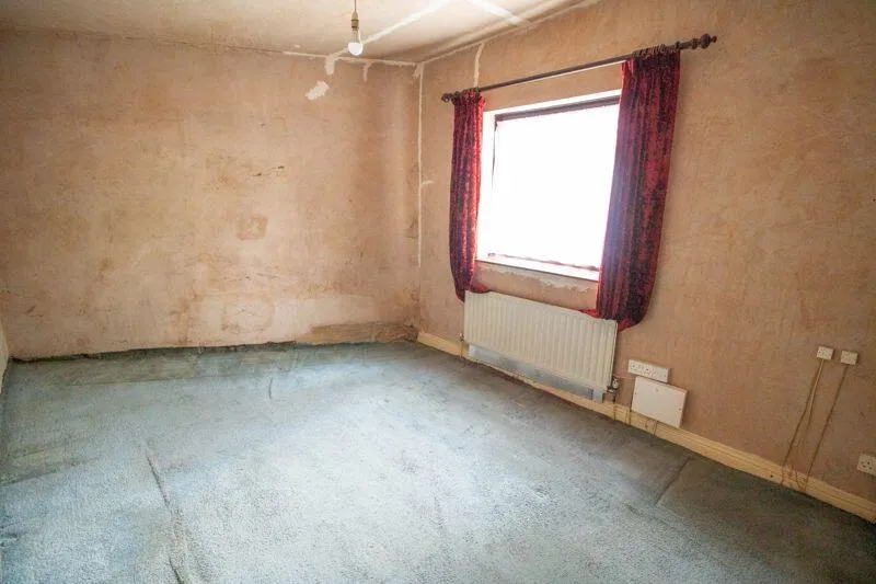 2 bed End of Terrace