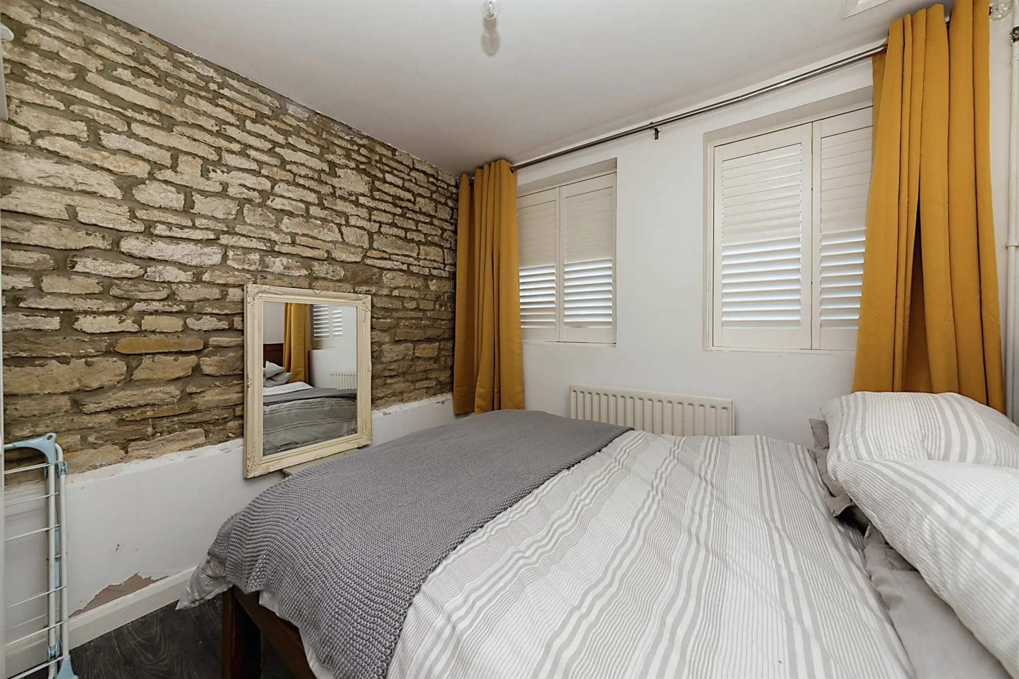 2 bed Semi-Detached