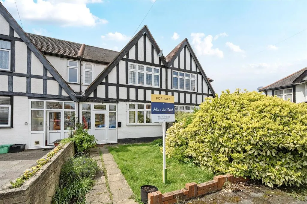 3 bed Terraced