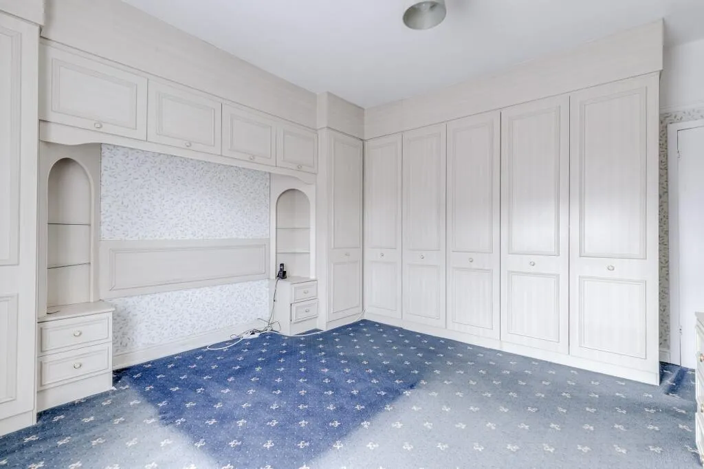 2 bed End of Terrace