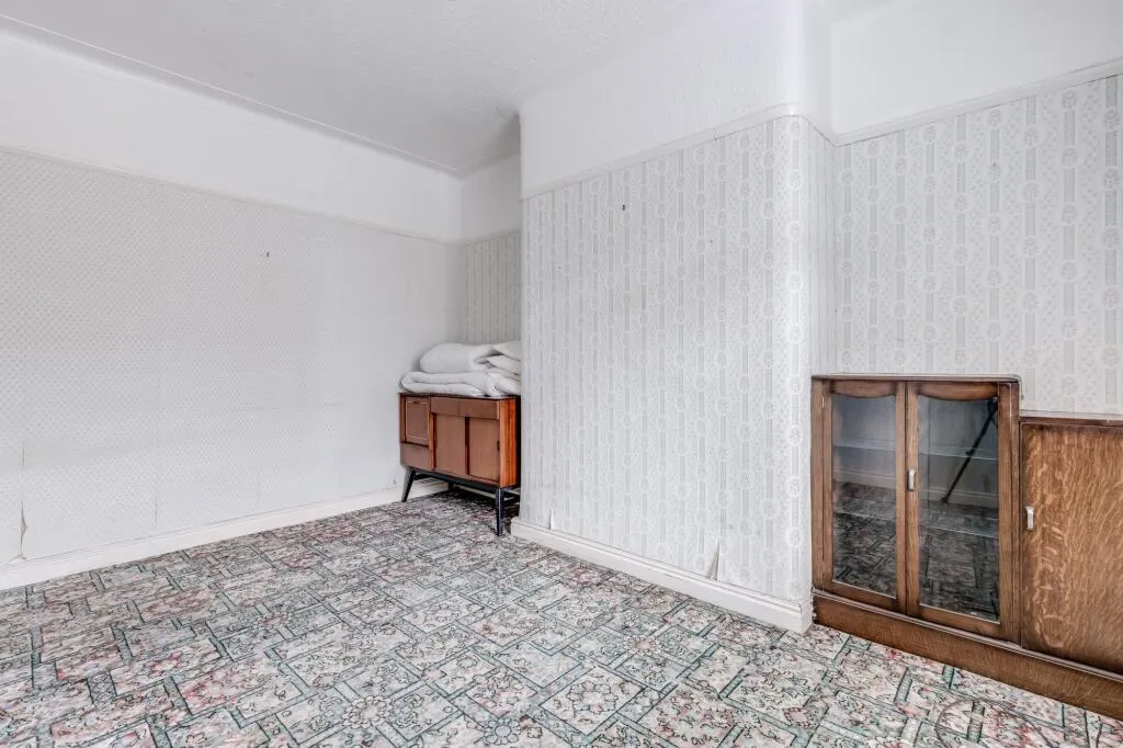 2 bed End of Terrace