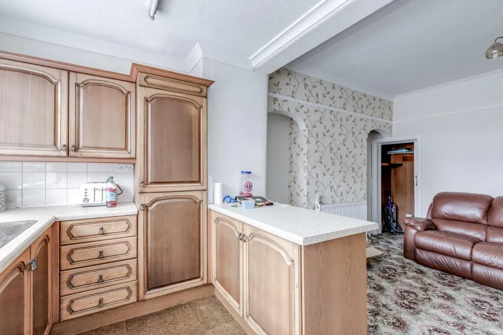 2 bed End of Terrace