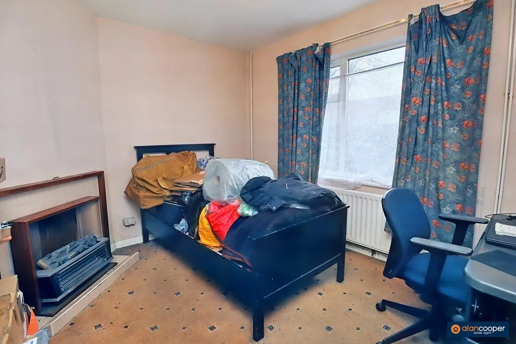 3 bed Semi-Detached