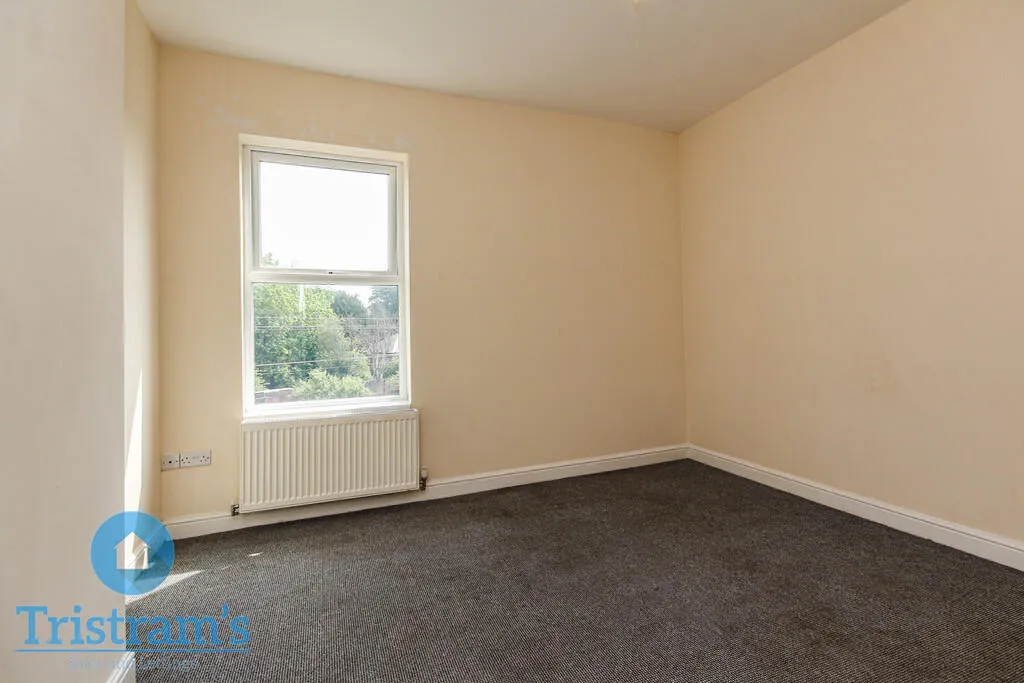 4 bed Terraced
