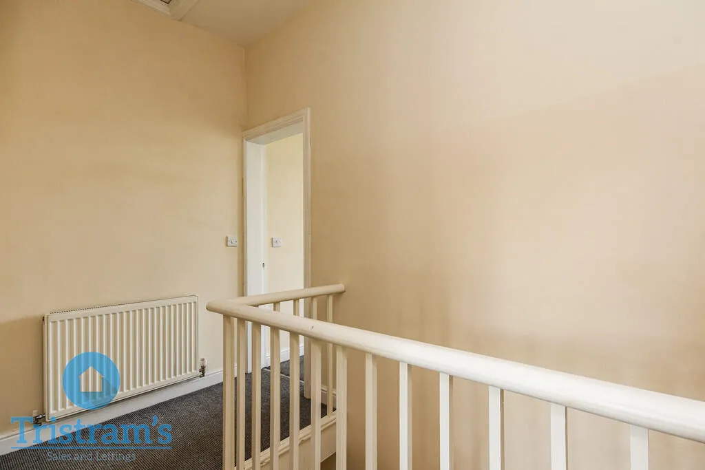 4 bed Terraced