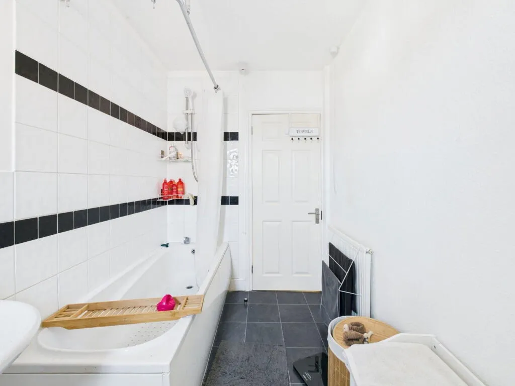 2 bed Apartment