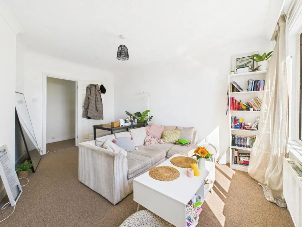 2 bed Apartment