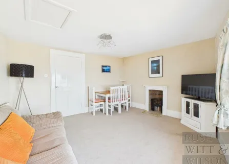 1 bed Apartment