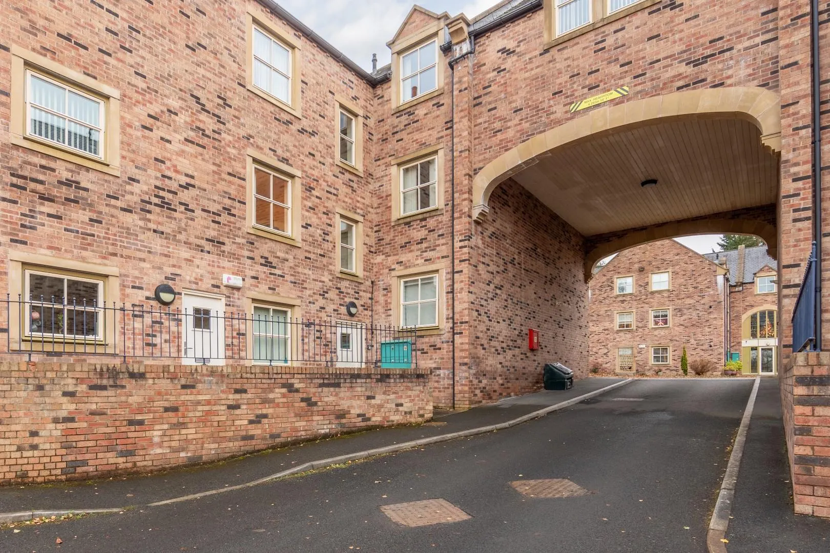 3 bed Apartment