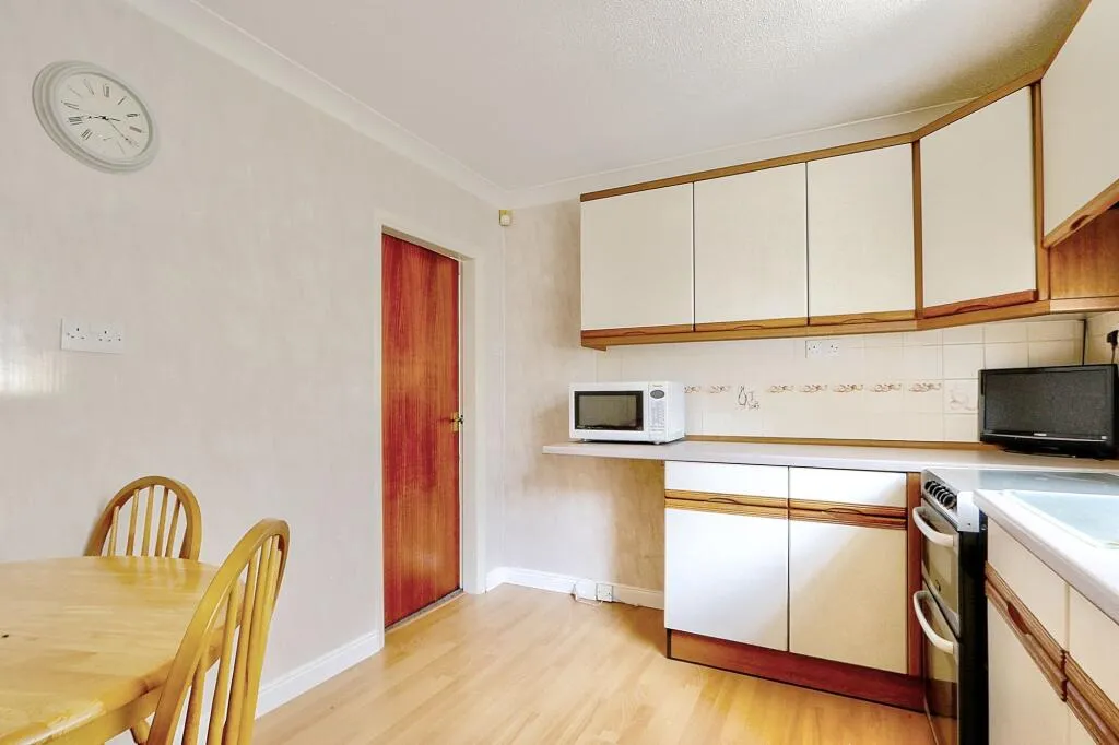 3 bed Semi-Detached