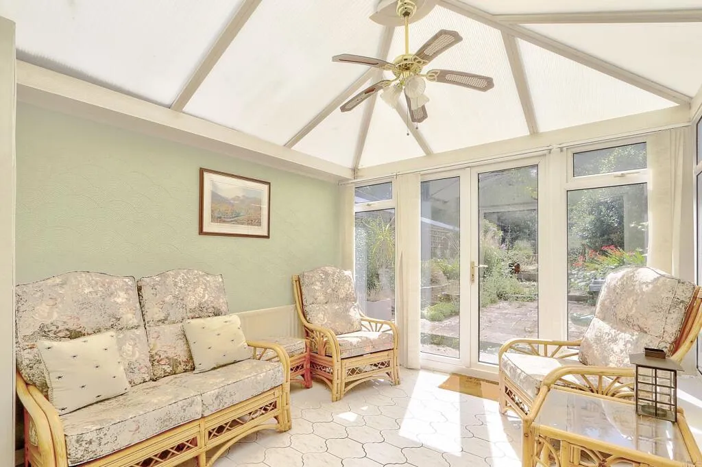 3 bed Semi-Detached