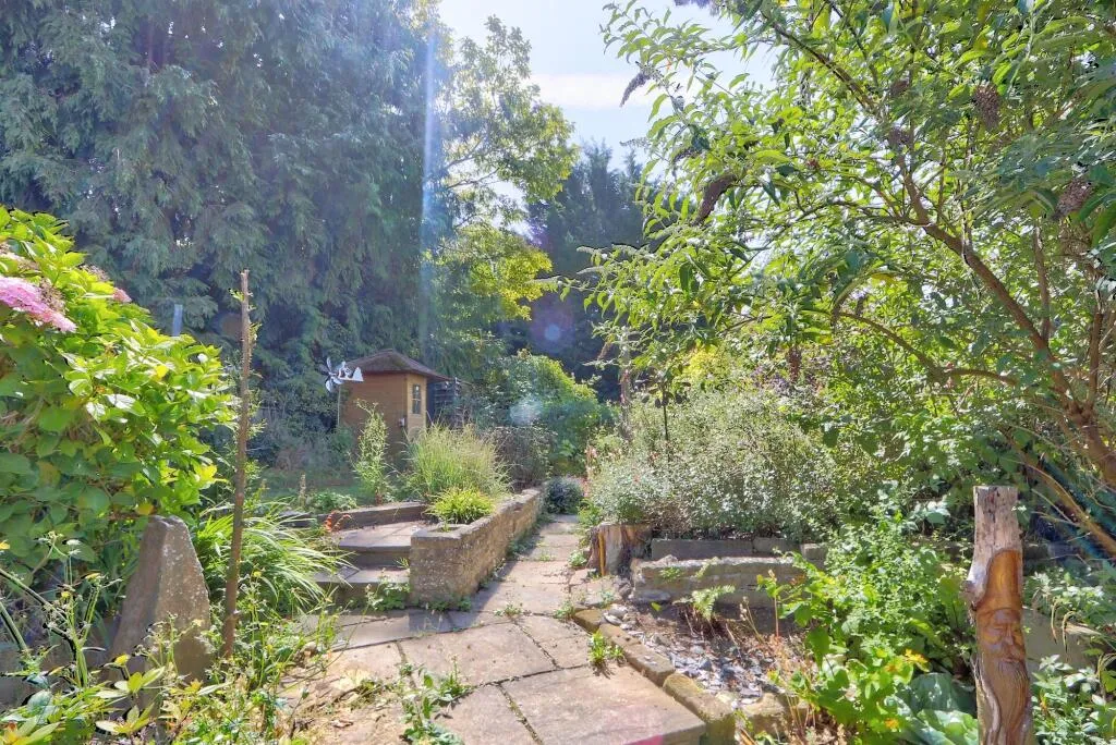 3 bed Semi-Detached