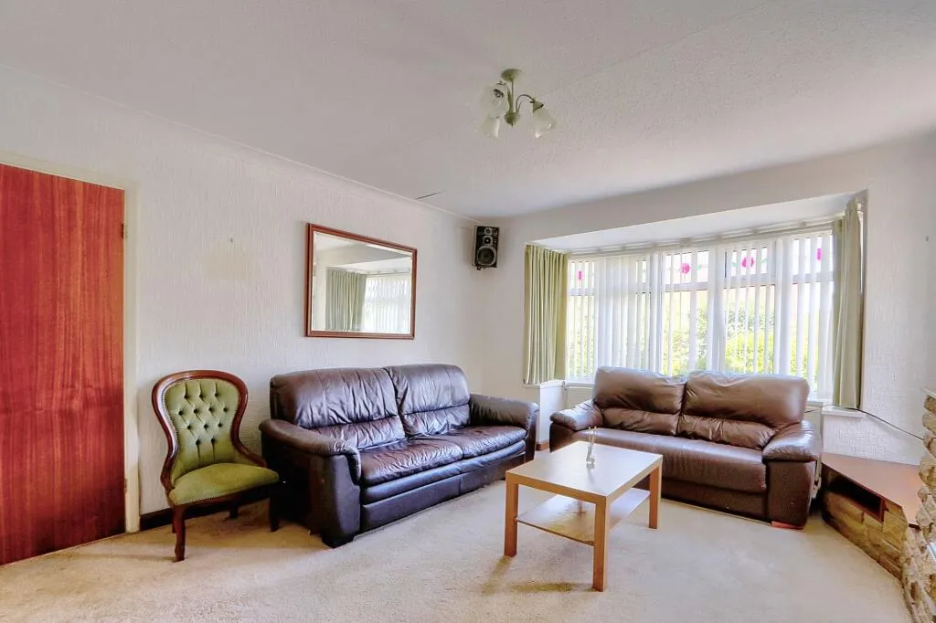 3 bed Semi-Detached