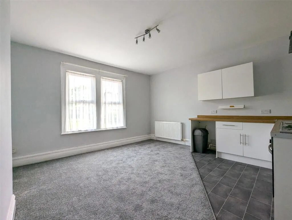 2 bed Apartment