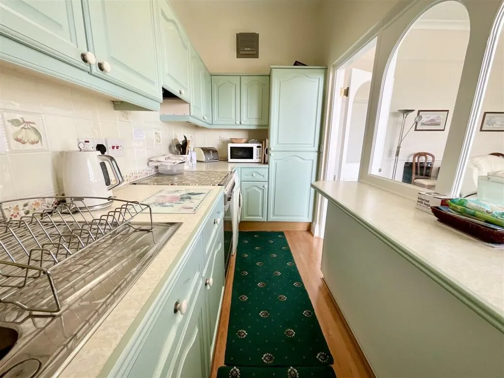 2 bed Apartment