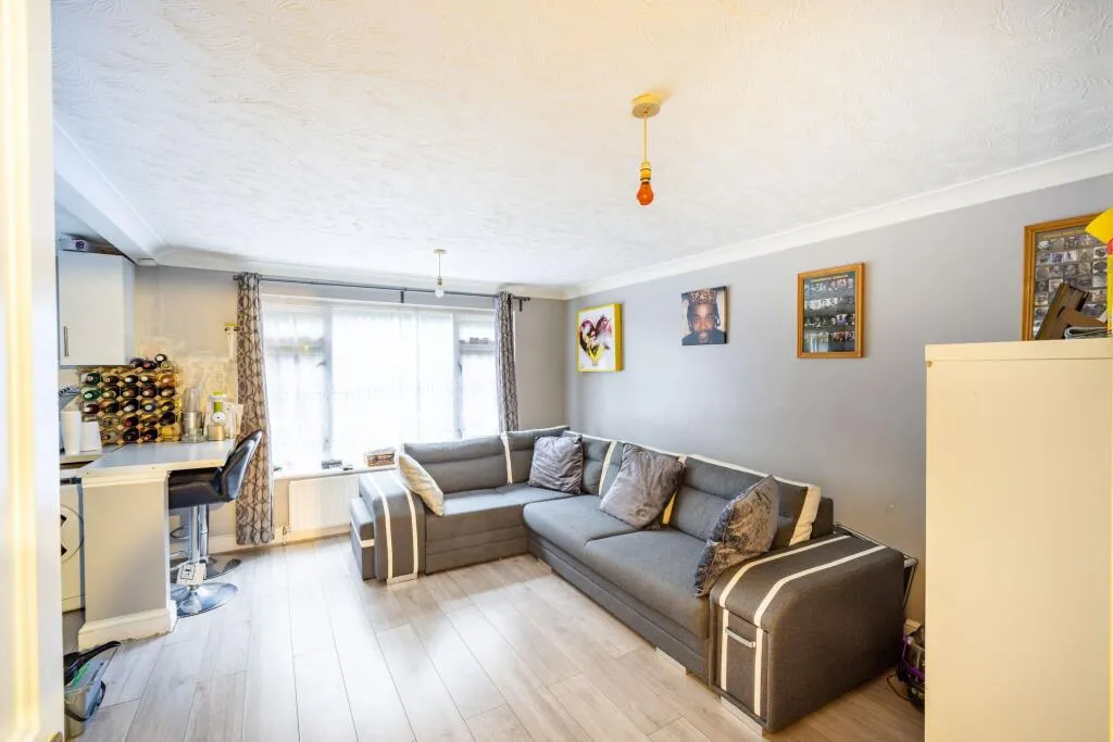 2 bed Apartment