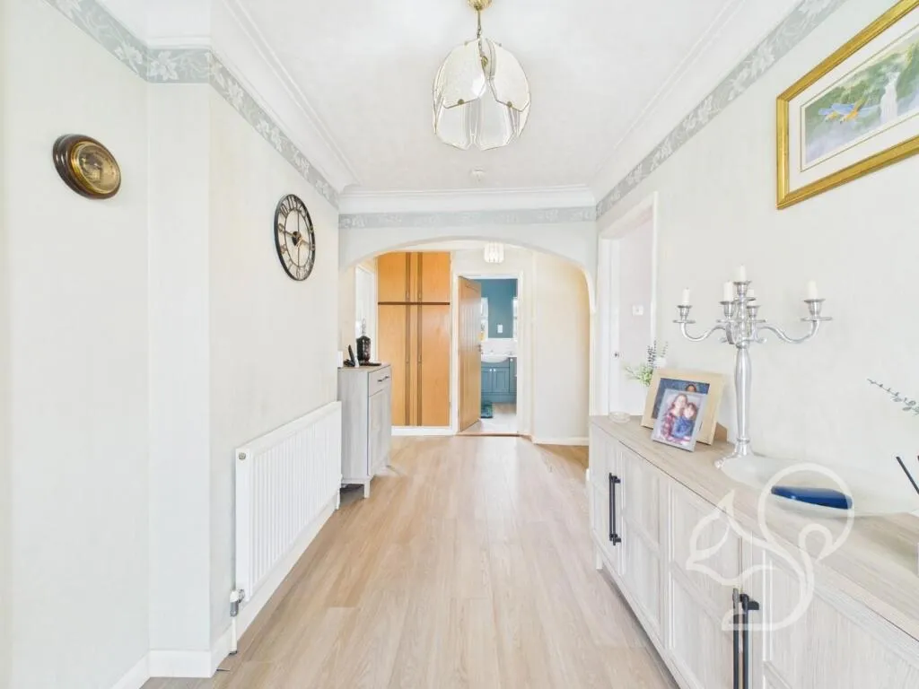 2 bed Detached Bungalow